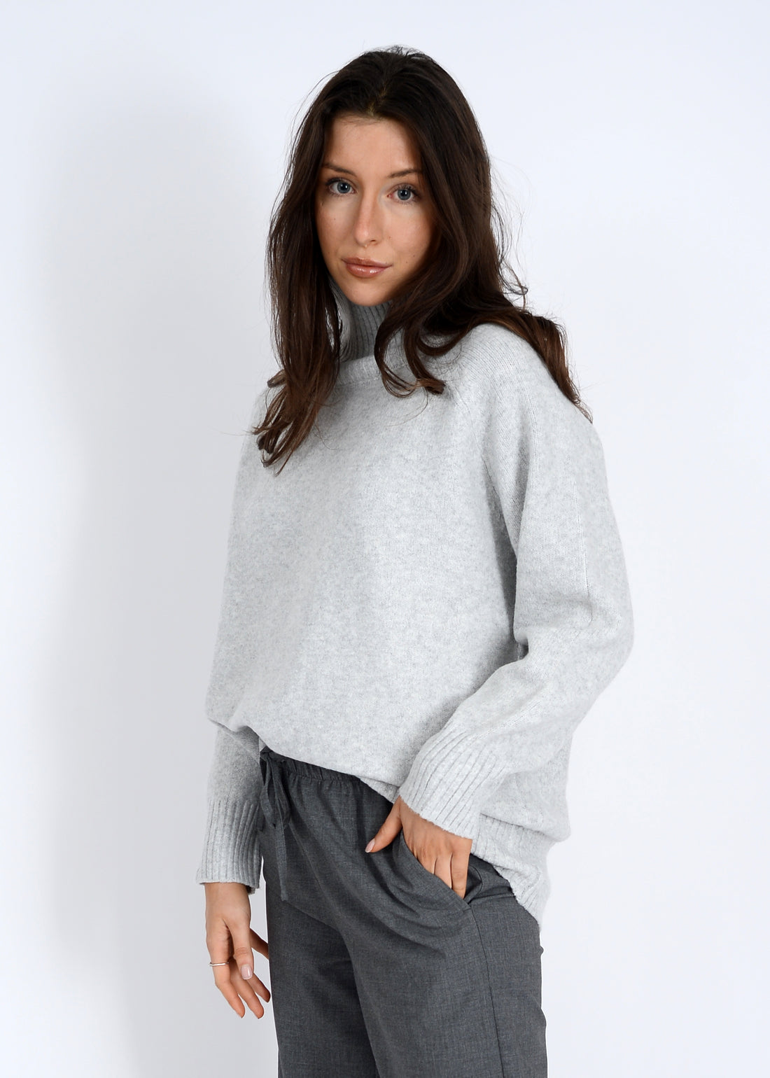 ANTHOUSA MOCK NECK PULLOVER SWEATER