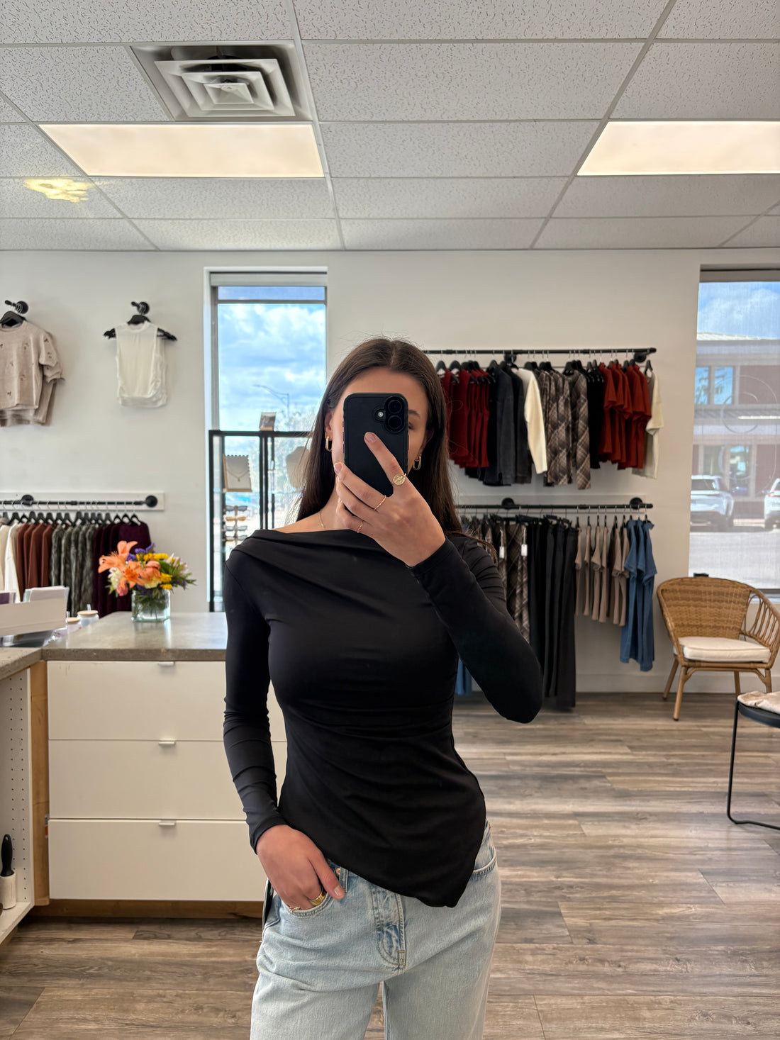 ALAINA ASYMMETRICAL TOP