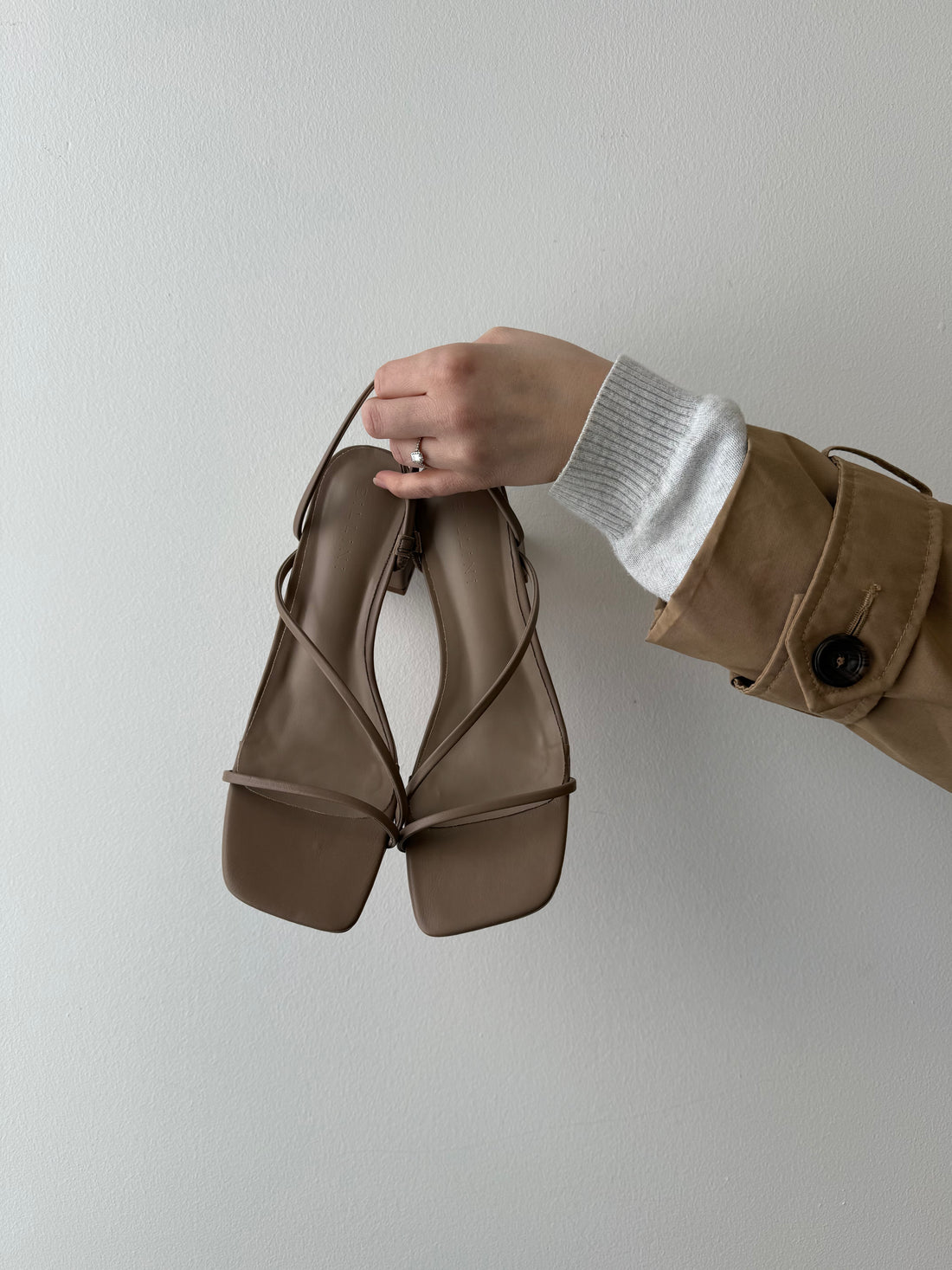 YAZMIN HEEL (TAN)