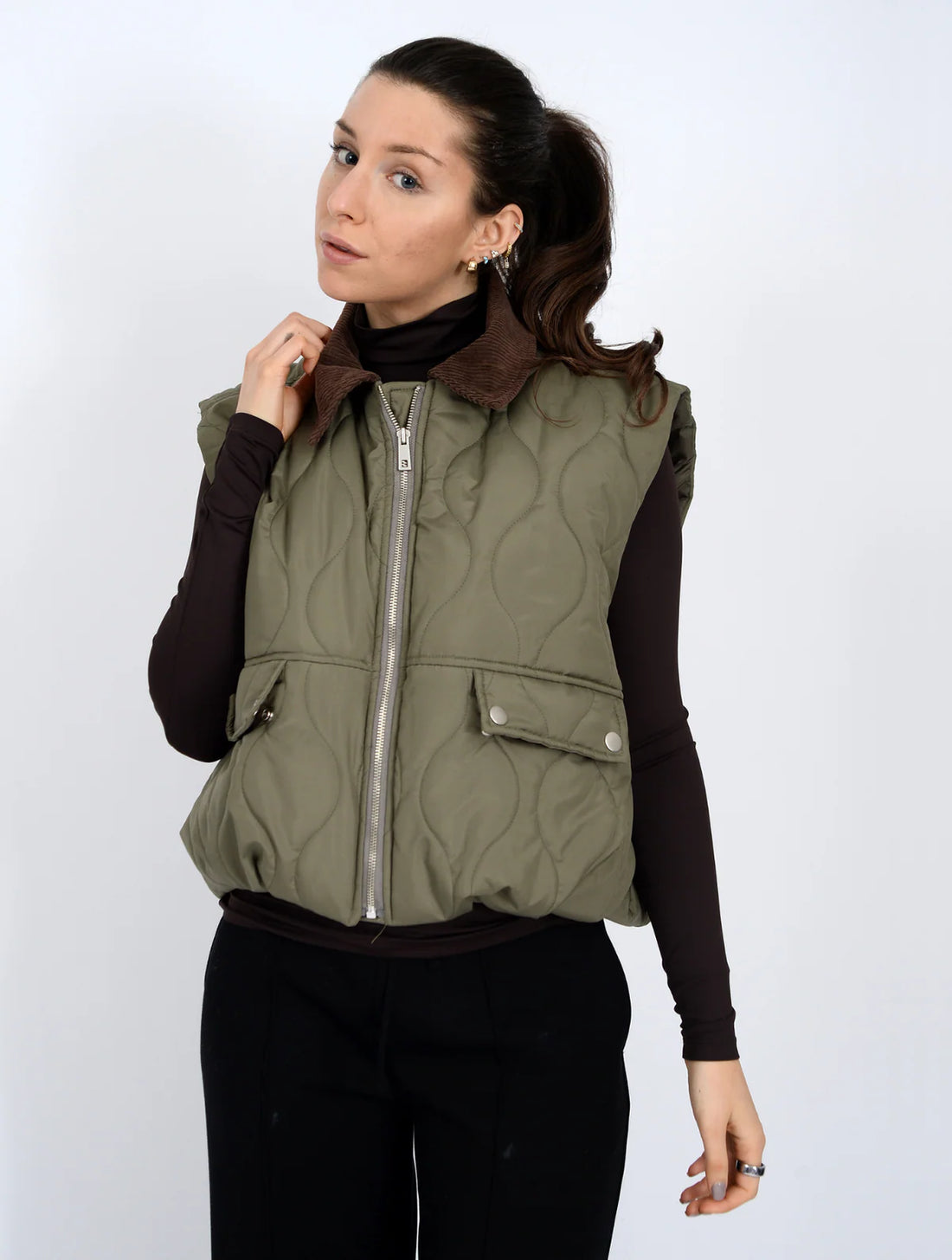 CHELSEA QUILTED VEST