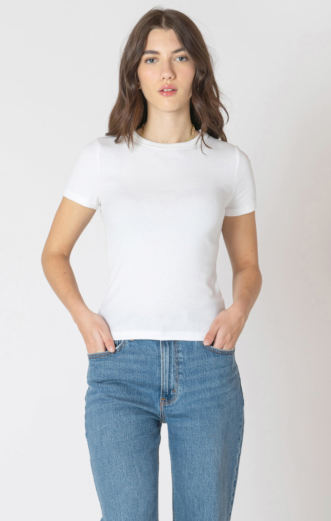 ALMOND RIBBED TEE
