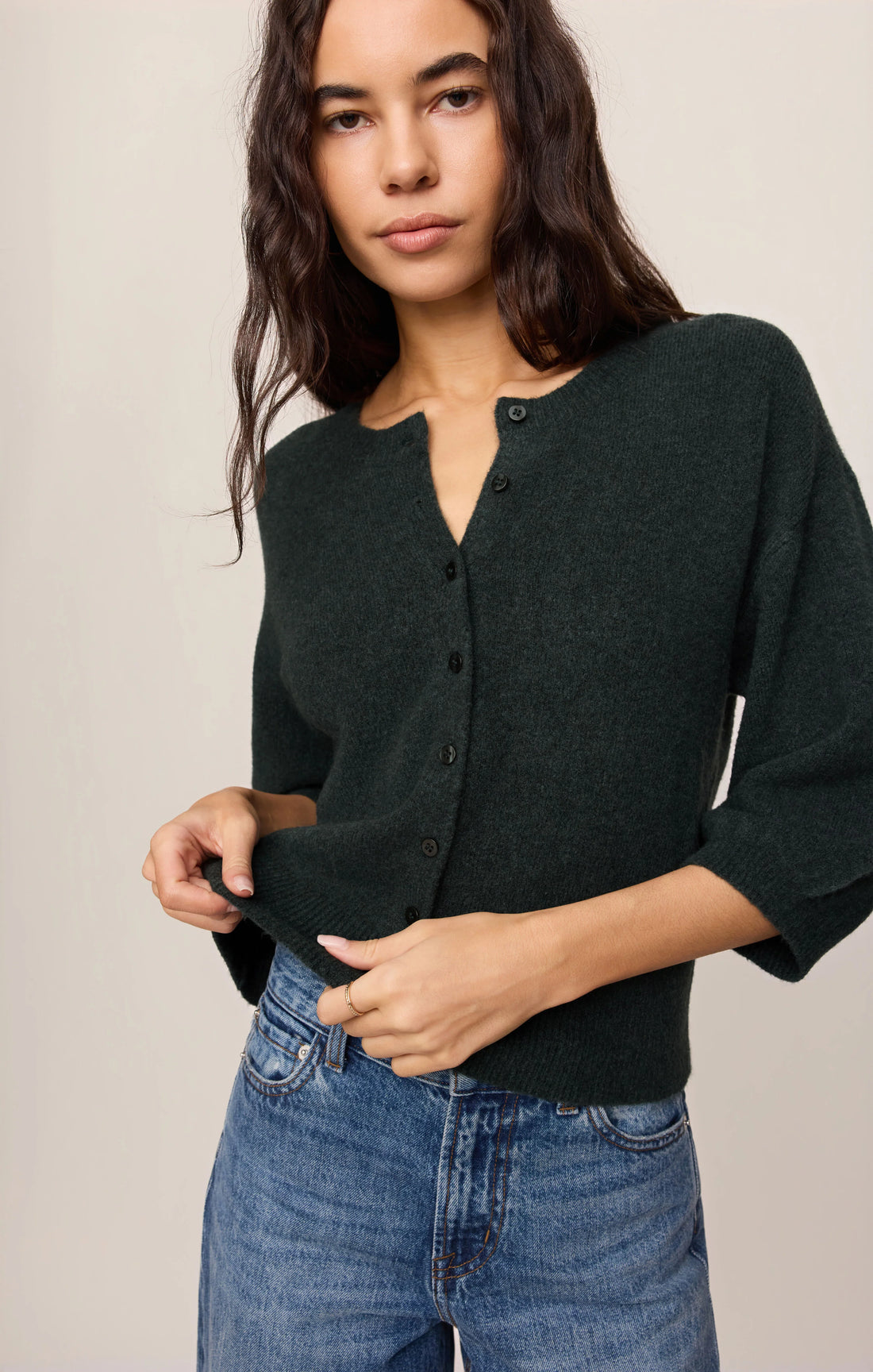 VALOR SHORT SLEEVE CARDIGAN