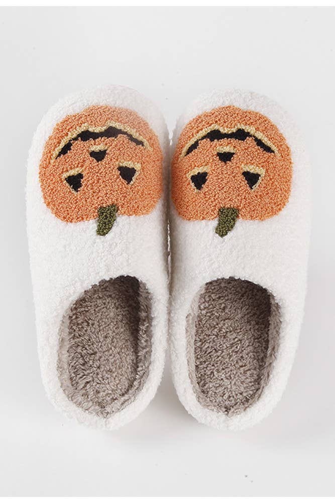 PUMKIN SLIPPERS