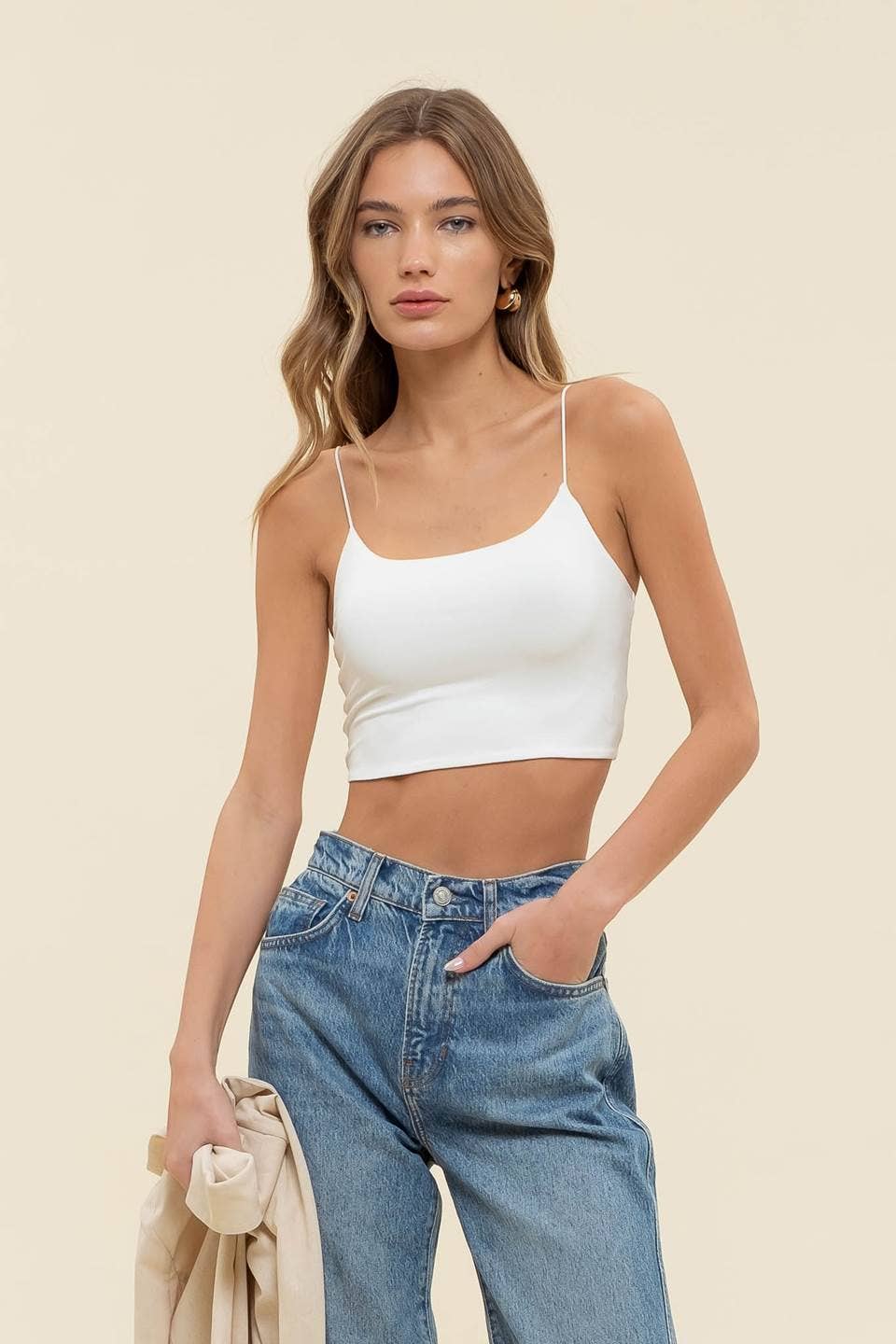 SEAMLESS CROPPED CAMI TOP